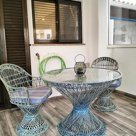 Casa Bela - Zona Calma E Com Piscina Apartamento Lagos